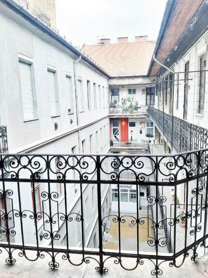 Bright Side Apartment Budapest Ngoại thất bức ảnh